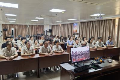 集中觀禮，共筑強國夢！丨銘記歷史，緬懷先烈，珍視和平，開創未來